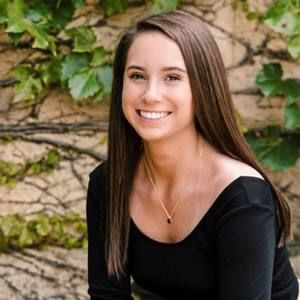 Meet your Posher, Nina